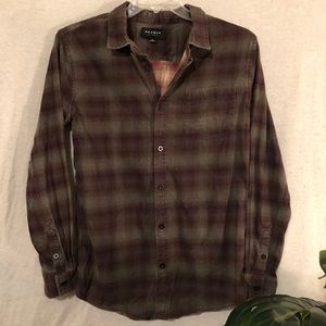 Men’s flannel